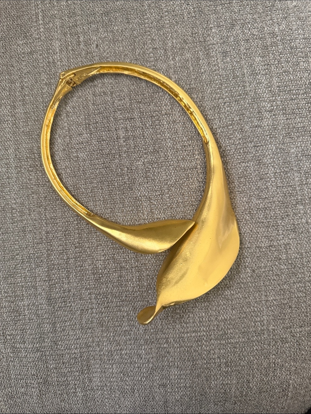 JLUXLABEL Gold Mara Nexklace